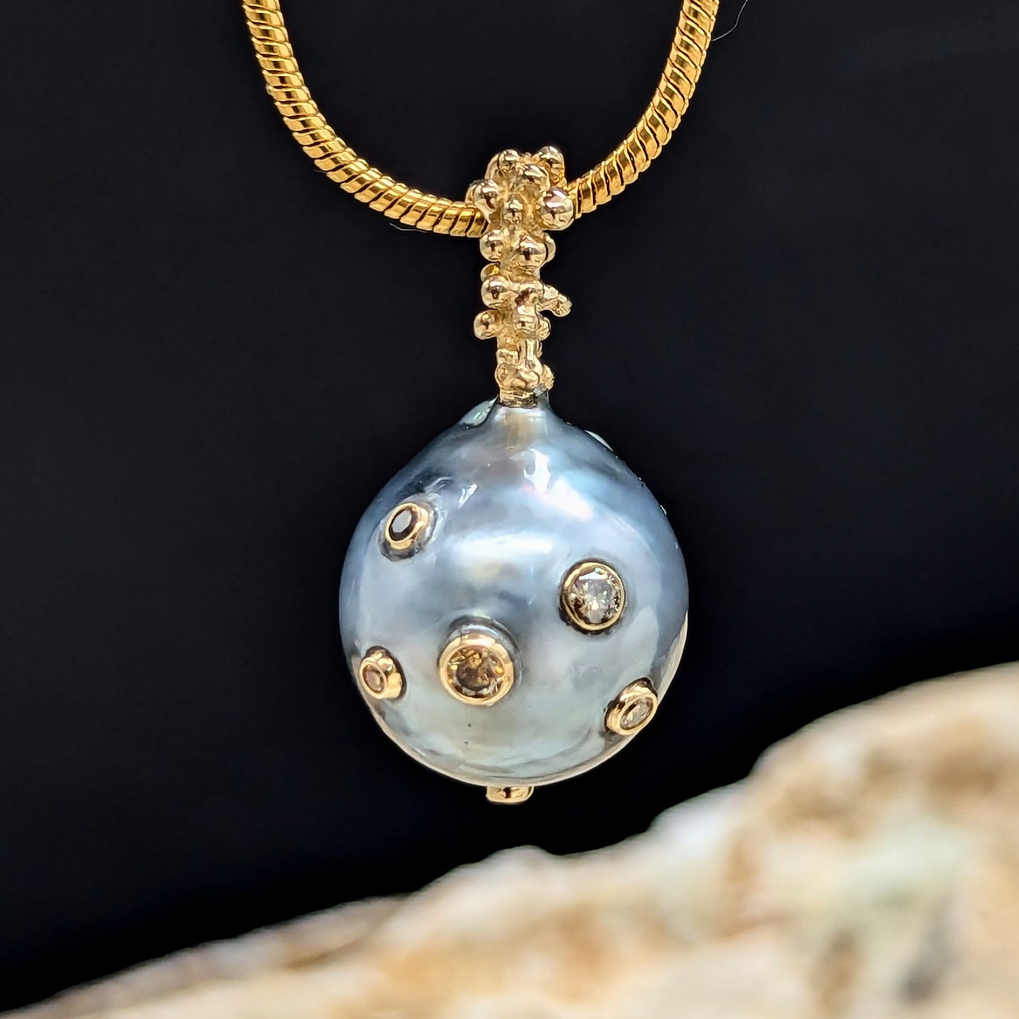 Diamond Pearl Unique