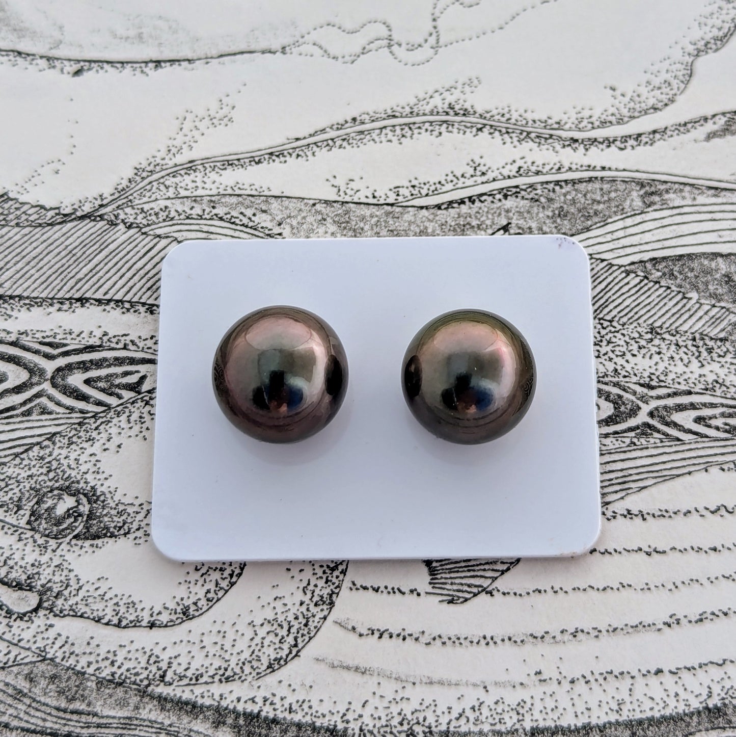 Aubergine Pearlfect AAA 12 mm x 2
