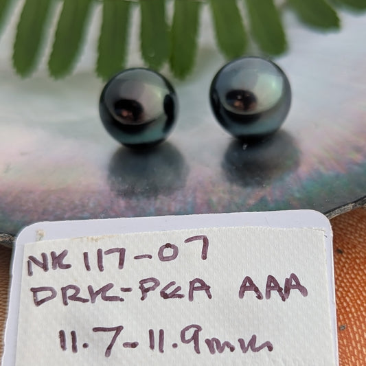 Deep Dark AAA Peacock 11.7-11.9 mm