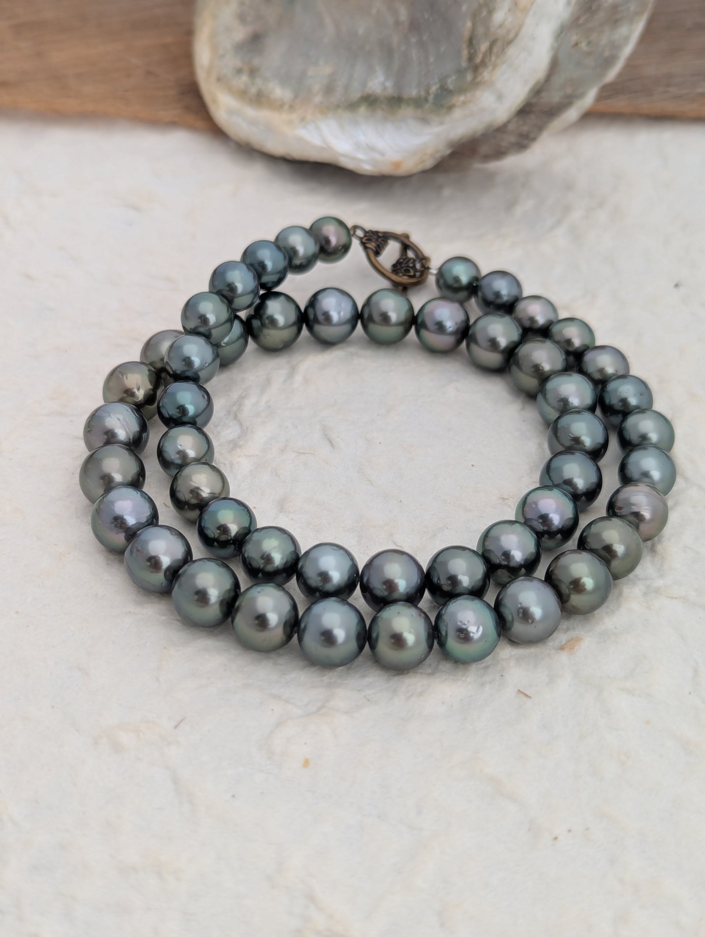 The Oceanic Pearl Set