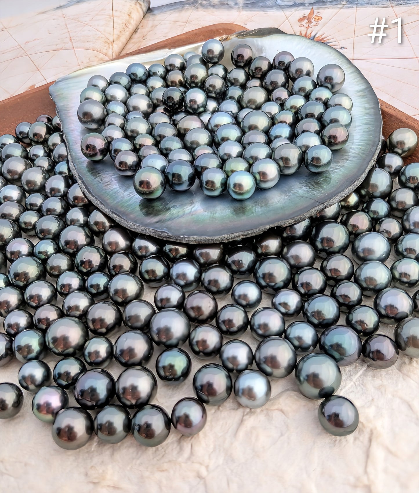 Tahitian Round Pearls AAA-AA 8-11 mm