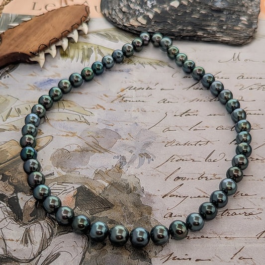 Tahitian Black