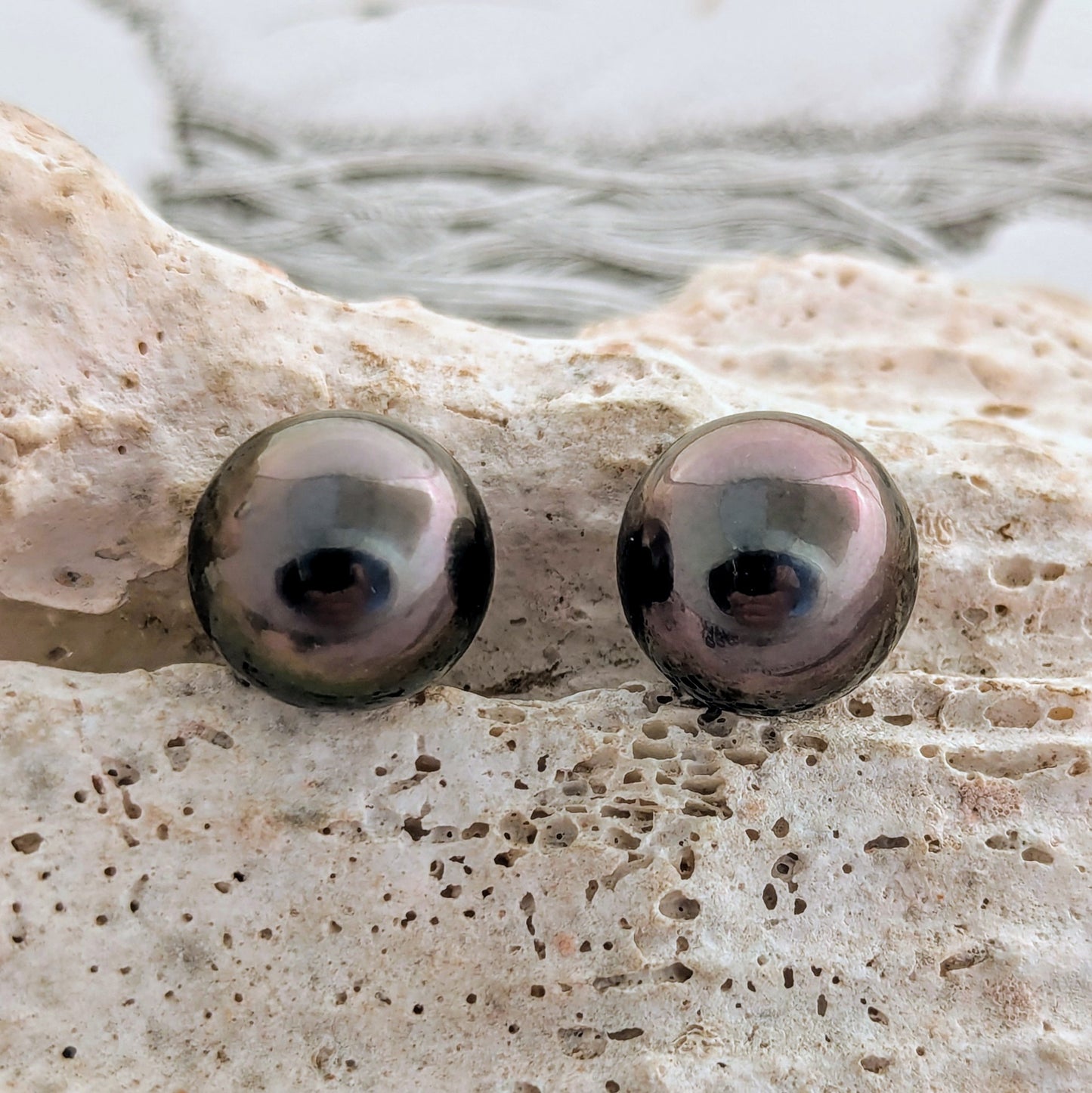 Aubergine Pearlfect AAA 12 mm x 2
