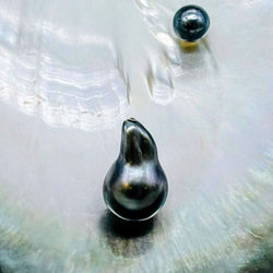 Grey Baroque 14.8x28 mm