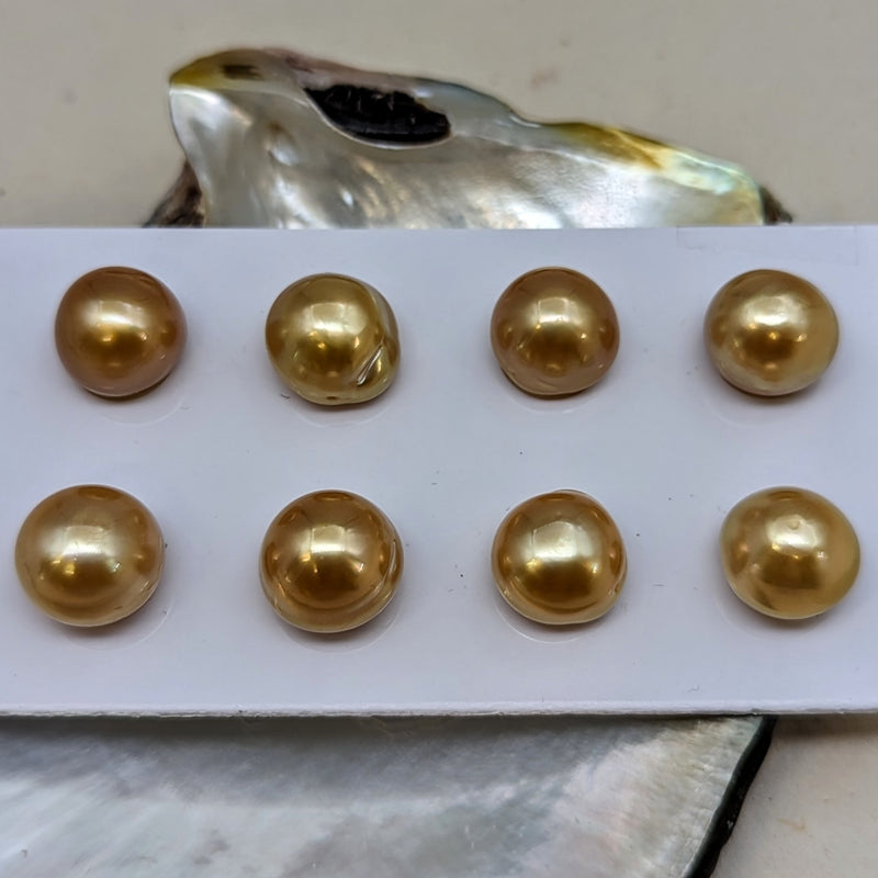 Gold Button pair 13 mm
