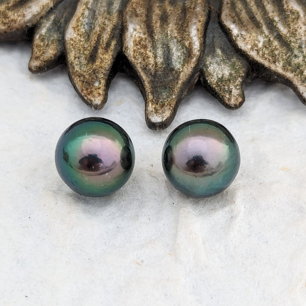 Peacock Pearlfect  10 mm