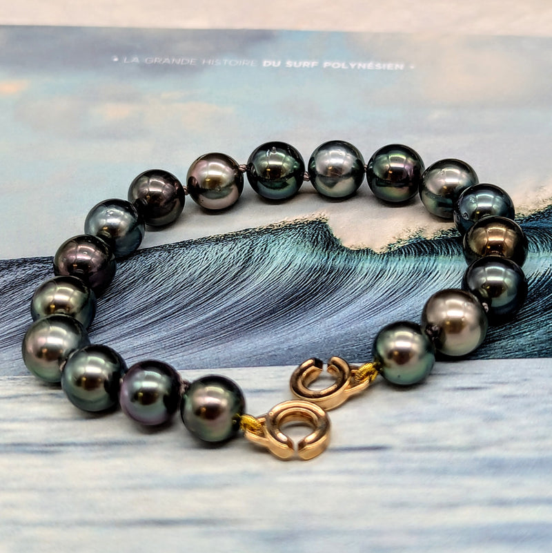 Multi Ocean Wristlet