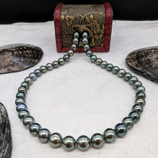 Green Goddess Necklace