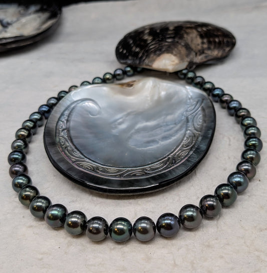 Tahitian Black