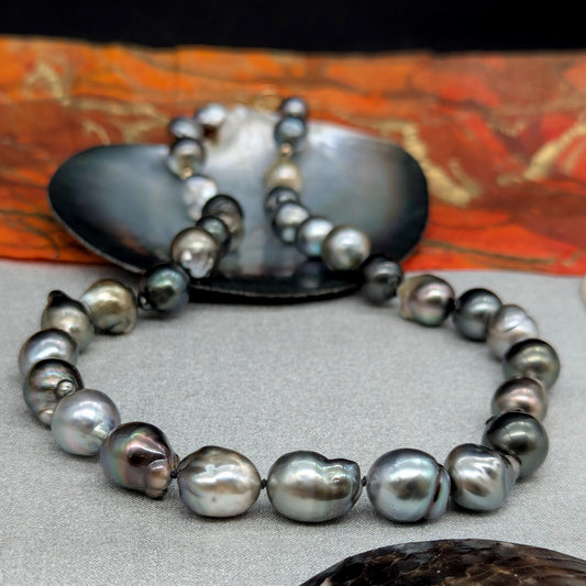 Tahitian Nereid Strand