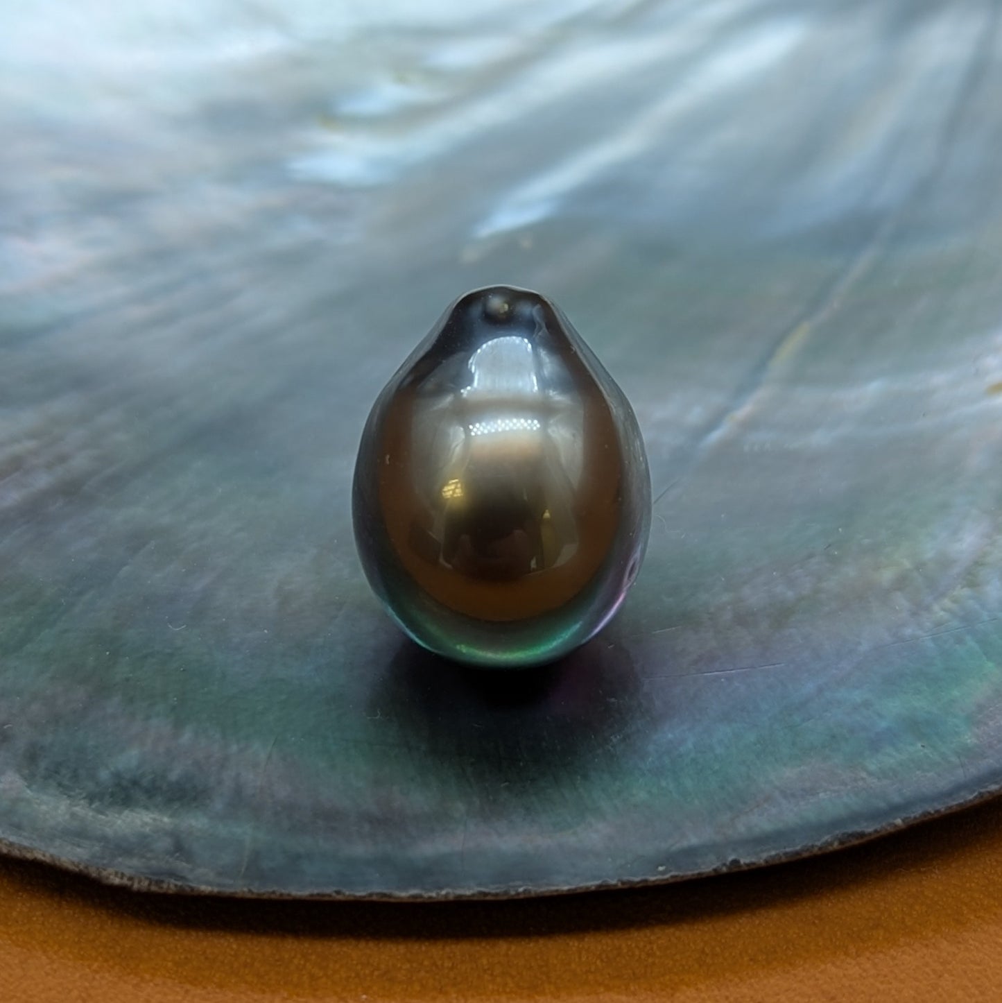 Love Drop 12.7 x 16.2 mm