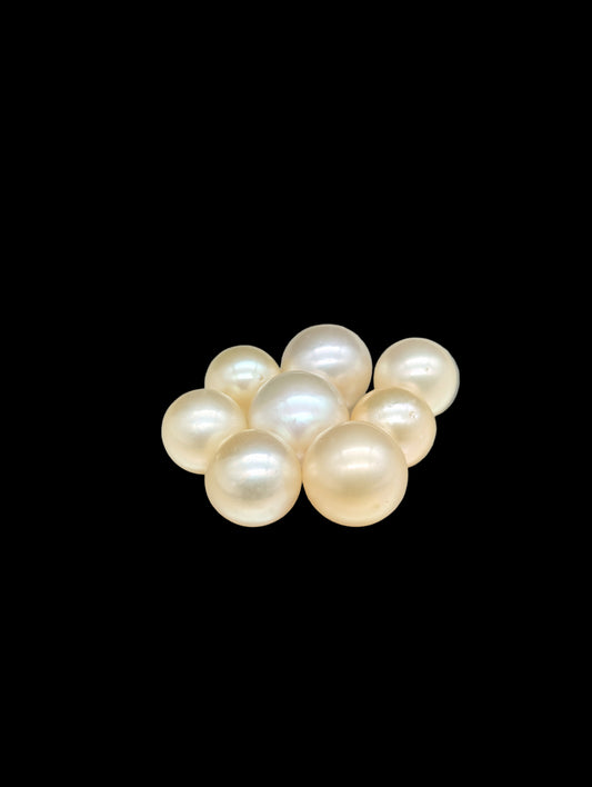 Moon Gold South Sea pearls 12-13 mm