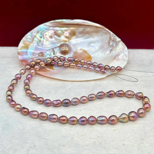 Illusion Opera | 32-Inch Edison Pearl Strand