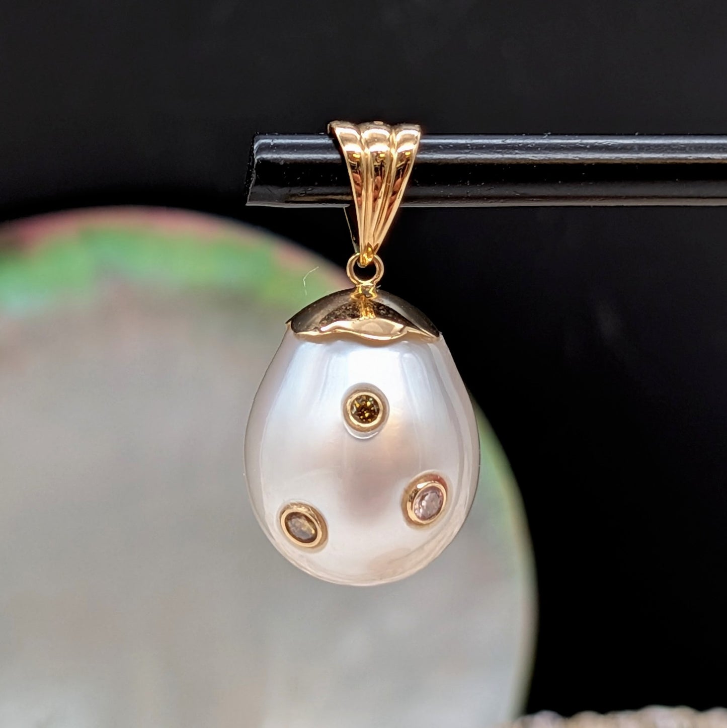 La White 13 mm Diamond Pearl