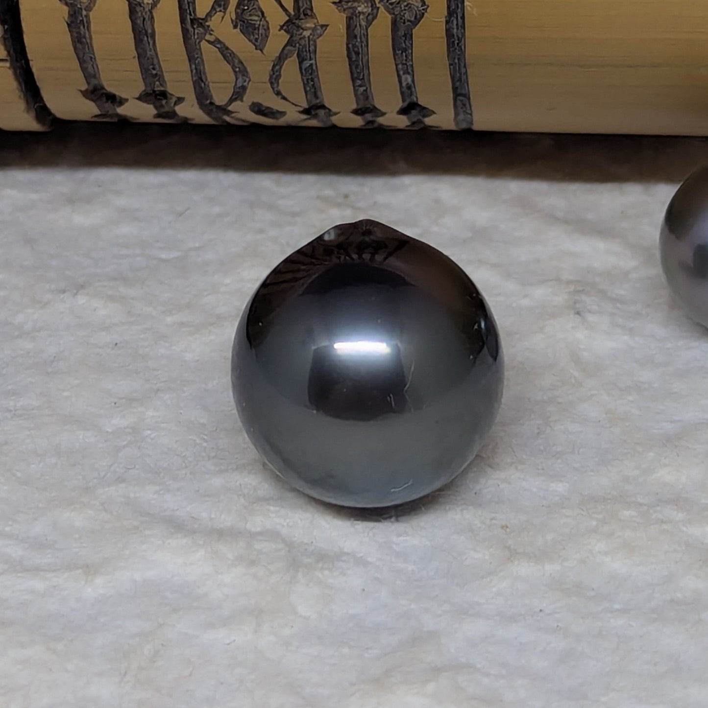 Black Island Beauty 15.2 mm